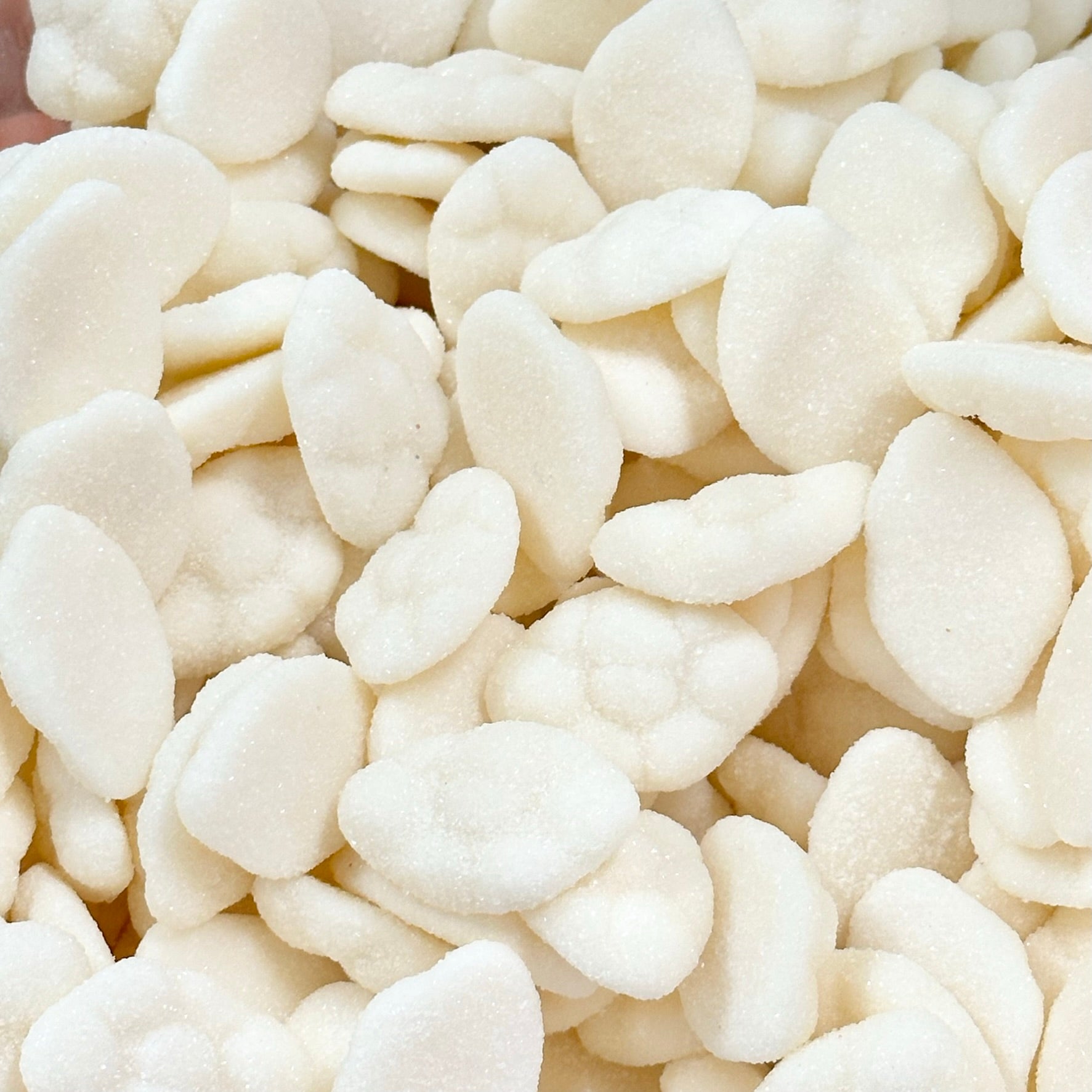 White Clouds Pineapple 100g